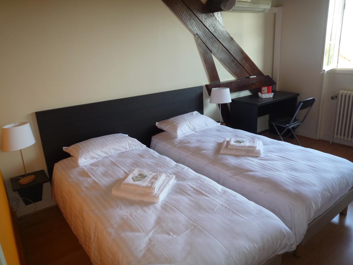 Bed and Breakfast La Maison Des Bonheurs Rillieux-la-Pape Exterior foto