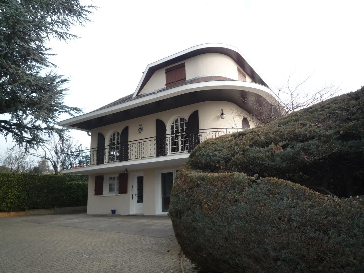 Bed and Breakfast La Maison Des Bonheurs Rillieux-la-Pape Exterior foto